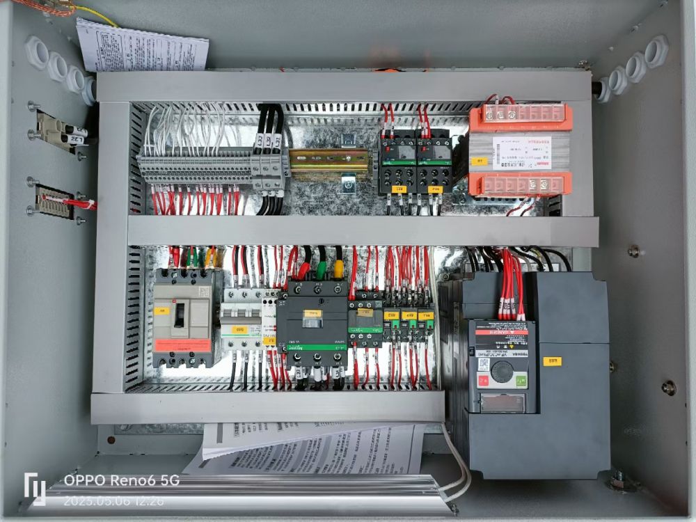 起重電氣定制、起重電氣箱、電器柜定制生產(chǎn)、歡迎配套