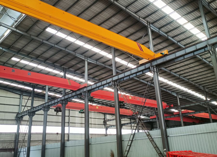 新鄉(xiāng)市LDA電動單梁起重機(jī)生產(chǎn)廠家、河南省雷邁重工有限公司