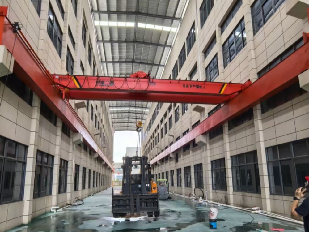 寧波起重機(jī)、電動(dòng)葫蘆橋式起重機(jī)、葫蘆雙