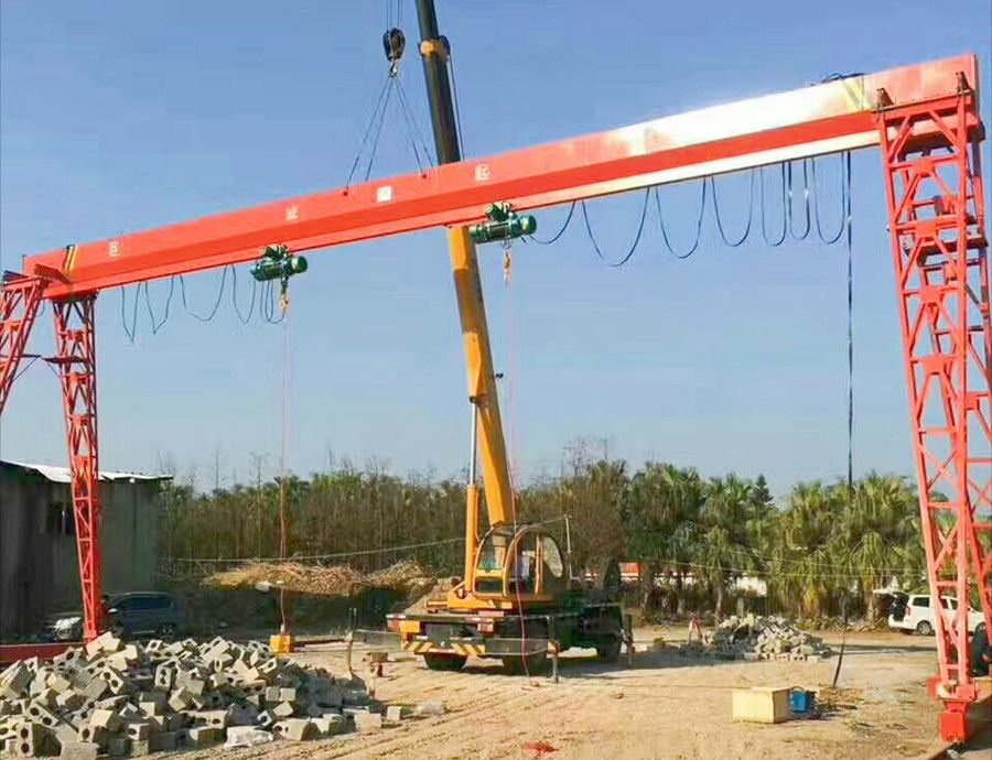 呼和浩特門式起重機、1-32噸電動單梁門式起重機制造安裝維修