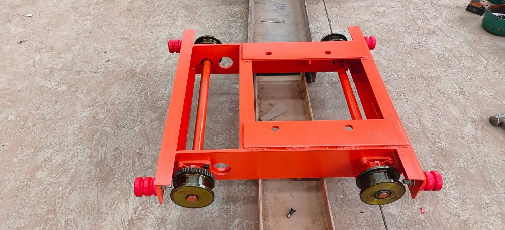 雙梁起重機(jī)臺車、環(huán)鏈葫蘆臺車、日式臺式運(yùn)行小車