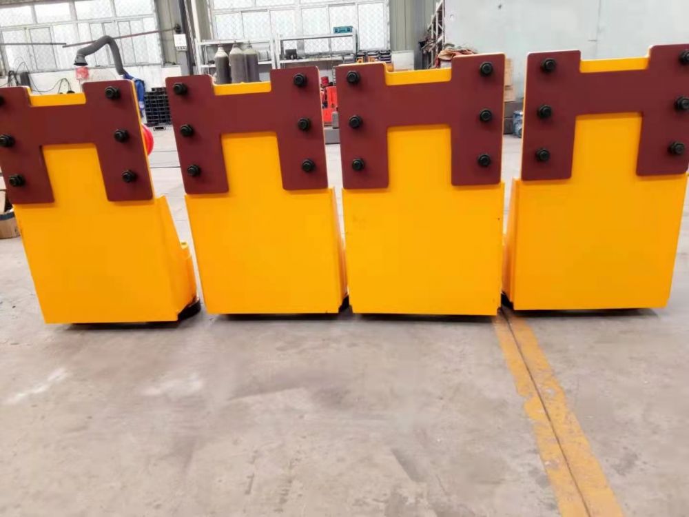 重級(jí)防脫軌    實(shí)心輪防脫軌      