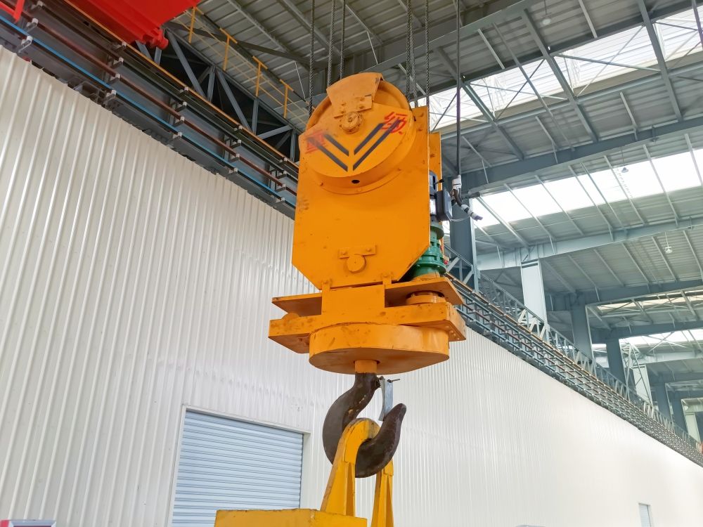 起重機吊鉤廠家、型號、價格、電動旋轉起重吊鉤