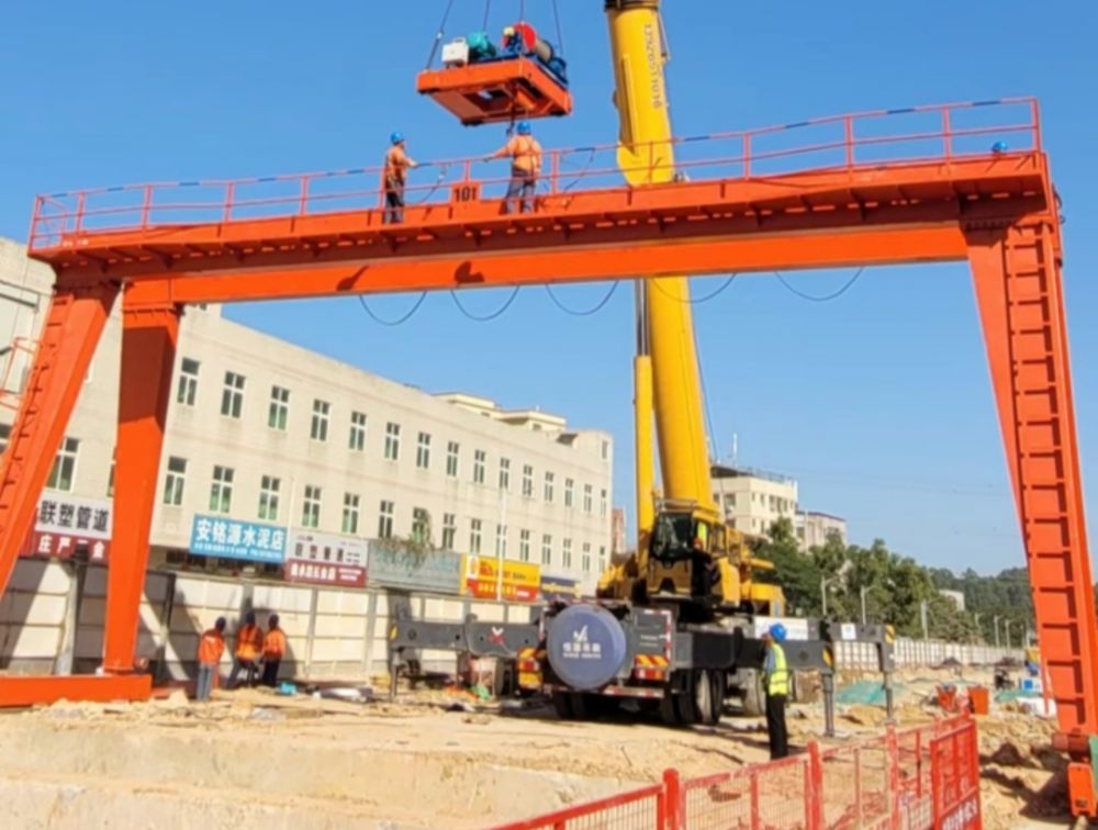 河南龍門吊廠家、MG型電動(dòng)雙梁門式起重機(jī)型號(hào)規(guī)格、價(jià)格