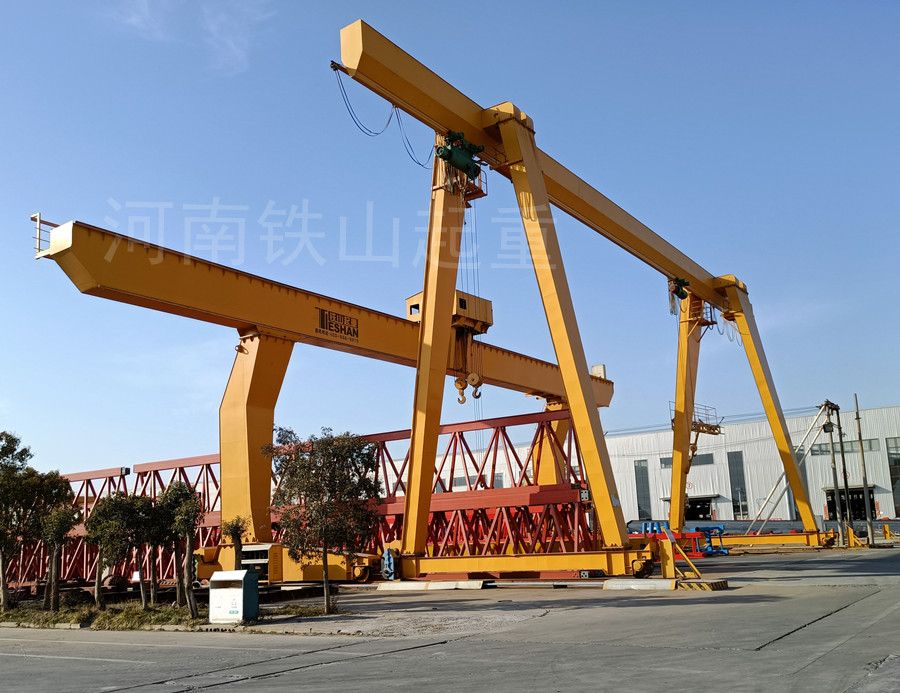 單梁龍門(mén)吊、L型單主梁門(mén)式起重機(jī)、MH型電動(dòng)葫蘆門(mén)式起重機(jī)