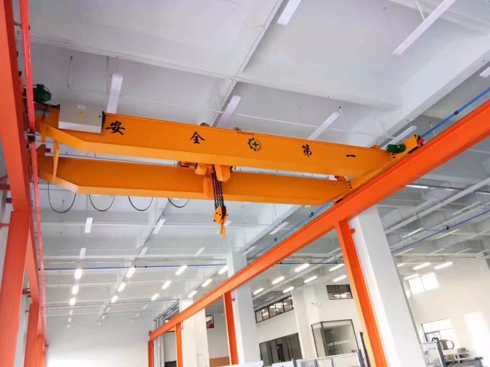 LH型電動葫蘆橋式起重機(jī)、雙梁起重機(jī)、天車、吊機(jī)