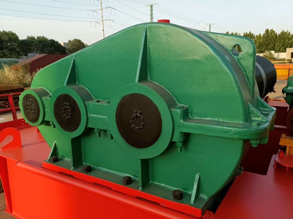 秦皇島圓柱齒輪減速機廠家銷售、配件維修