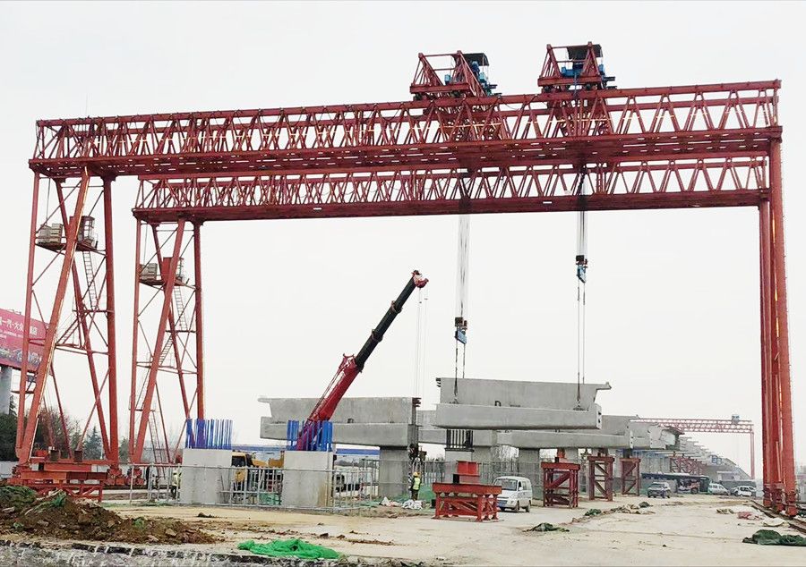 河南路橋工程提梁機(jī)、MG型工程門式起重機(jī)