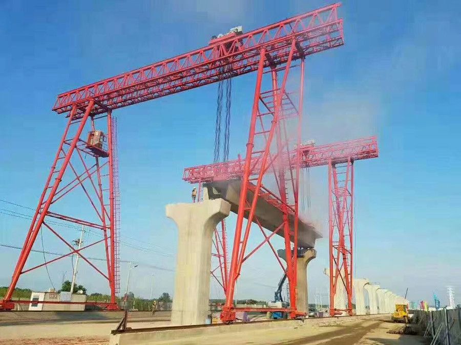 陜西路橋工程門機、陜西提梁機、工程門式起重機