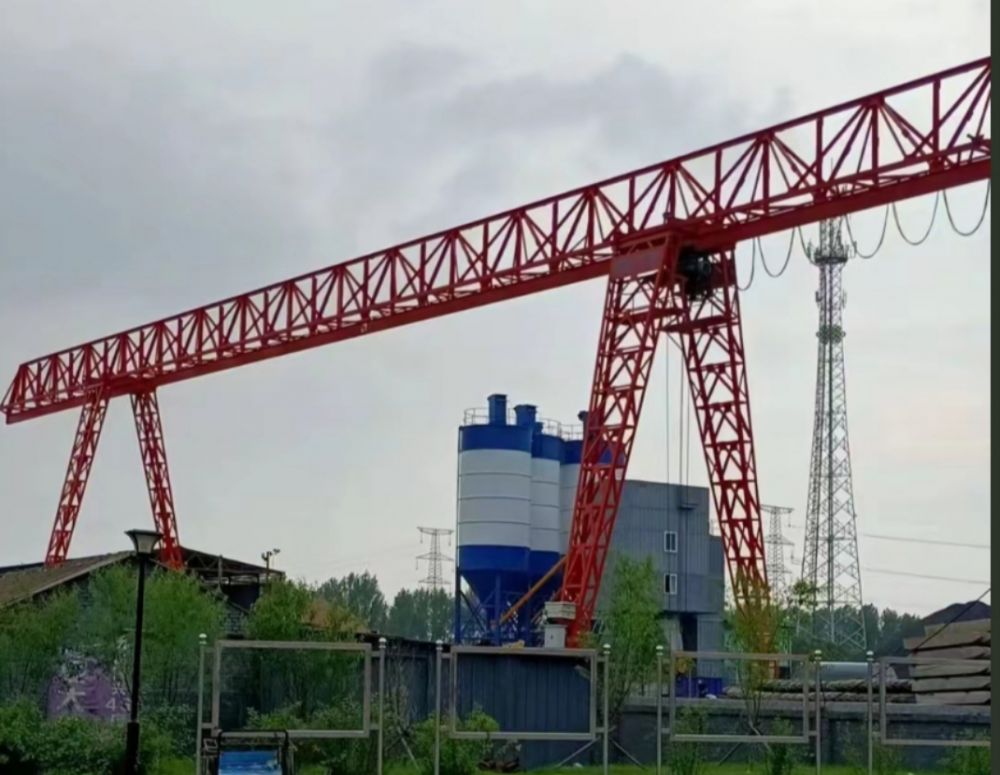 中州智能起重機(jī)、MH型電動(dòng)單梁門(mén)式起重機(jī)