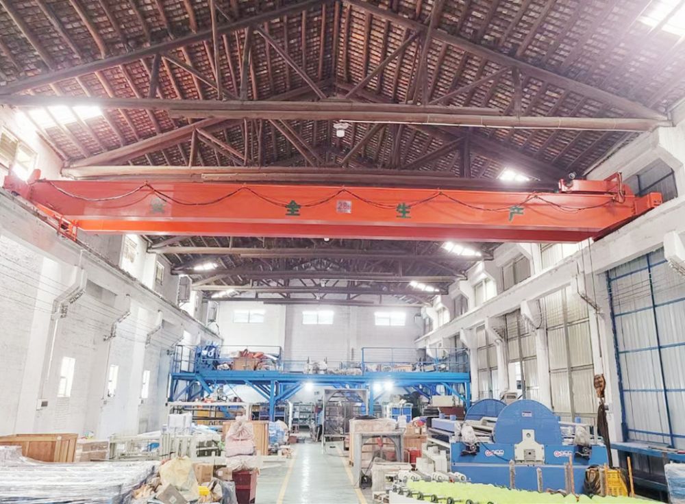 鎮(zhèn)江起重機(jī)、電動(dòng)葫蘆雙梁吊機(jī)、天車(chē)廠家銷(xiāo)售、安裝維修