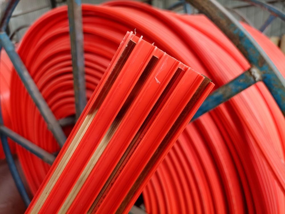 滑導(dǎo)線、無接縫滑觸線廠家直銷