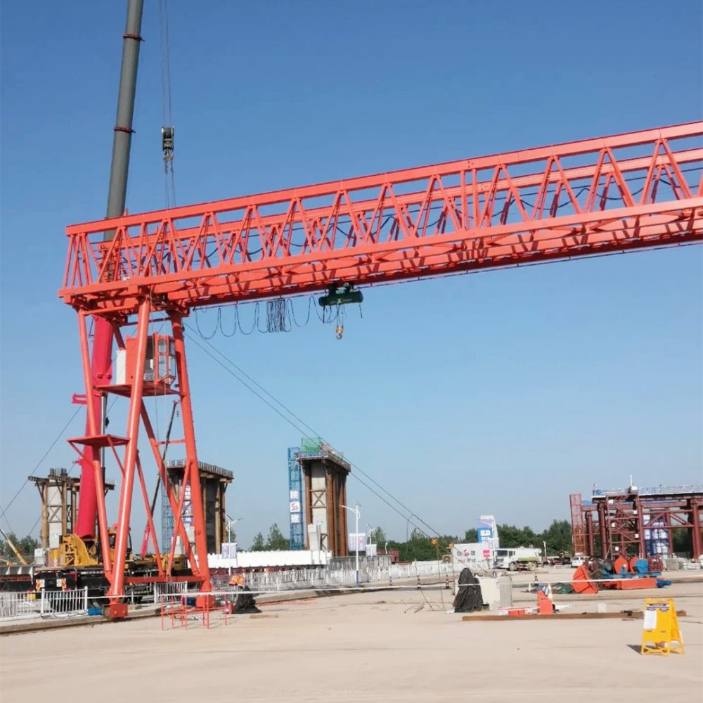 江蘇南京提梁機租賃、路橋門機、工程龍門吊出租租賃、安裝拆卸維修