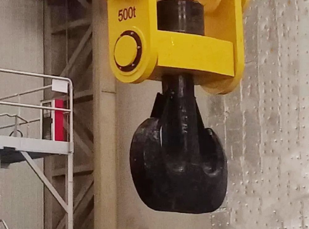 山東起重吊鉤吊具廠家批發(fā)零售、安裝維修