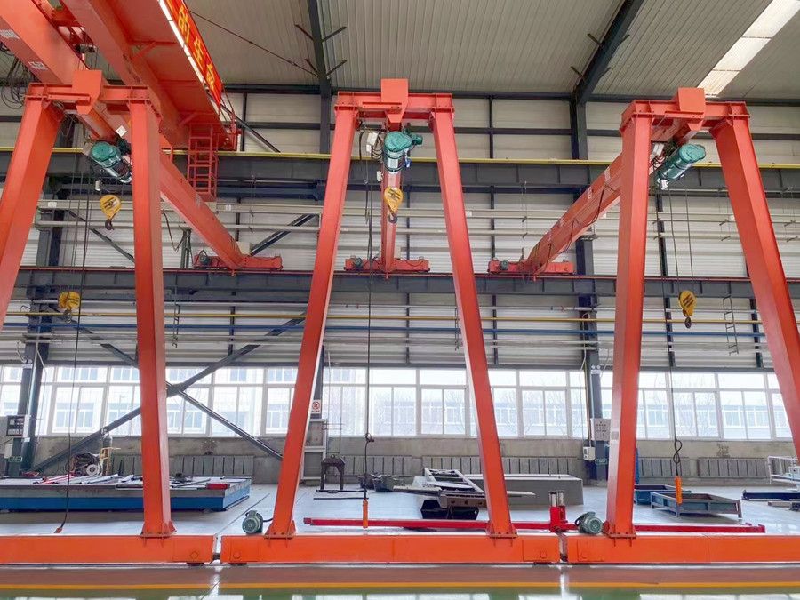 MH型電動(dòng)葫蘆門式起重機(jī)、MHB型半腿門式起重機(jī)