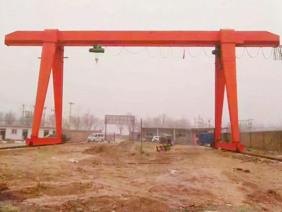 山東臨沂龍門吊、MH型電動(dòng)葫蘆單梁門式起重機(jī)