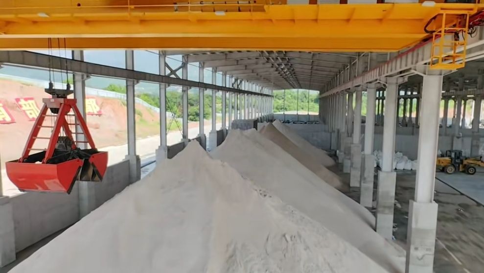 抓斗行車、抓斗吊、QZ型抓斗橋式起重機(jī)