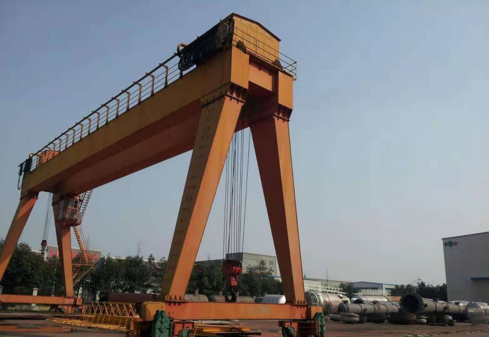 造成起重機肯軌的主要原因有哪些以及該如何避免