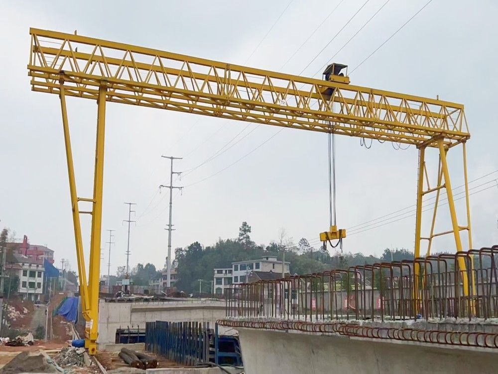 MG型門式起重機、桁架雙梁門式起重機、龍門吊廠家制造、安裝維修