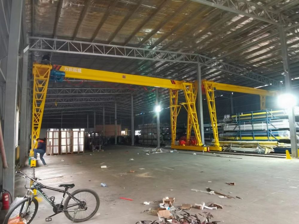 門式起重機(jī)、單梁龍門吊廠家產(chǎn)地、參數(shù)、價(jià)格