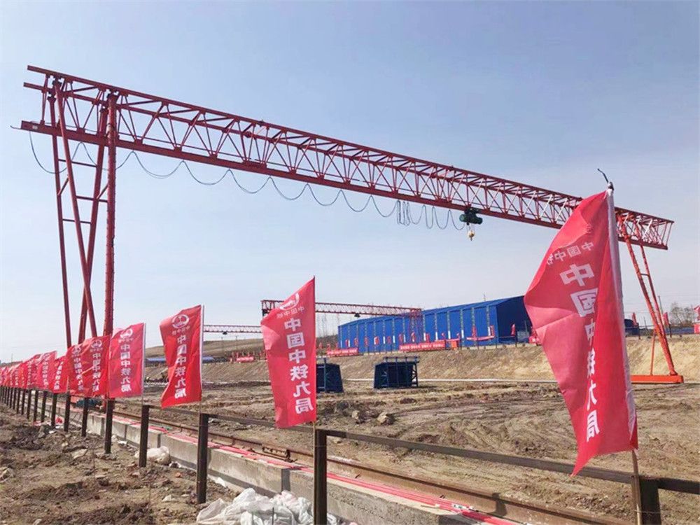 工程龍門吊、提梁機廠家銷售、型號參數、安裝搬遷維修、租賃出租