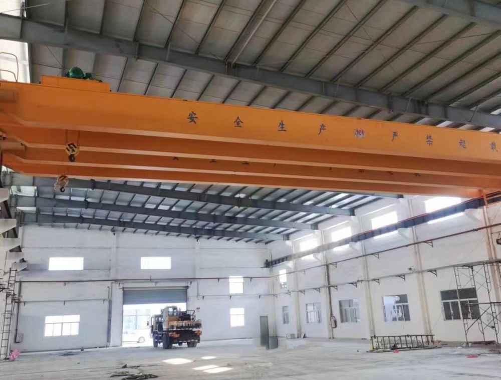 雙梁橋式起重機(jī)、吊機(jī)、天車、桁吊廠家品牌價(jià)格、型號(hào)規(guī)格、技術(shù)參數(shù)